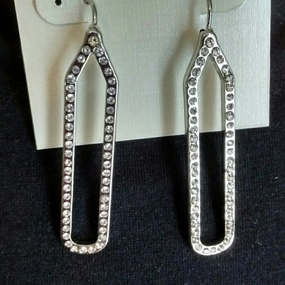 NEW T.Tahari Drop Earrings